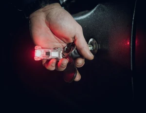 Фонарь-брелок Armytek Zippy Extended Set WR