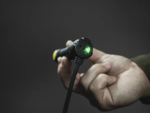 Магнитное зарядное устройство Armytek AMC-02