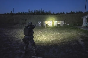 Тактический фонарь Armytek Roundel C1L
