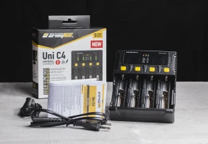 Универсальное зарядное Armytek Uni C4