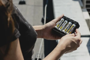 Зарядное устройство Armytek Handy C4 Pro