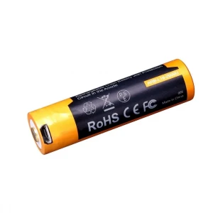 Аккумулятор Fenix 18650 2600U mAh с разъемом для USB