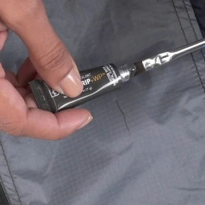 Комплект для полевого ремонта Gear Aid Seam Grip +WP 7g Field Repair Kit
