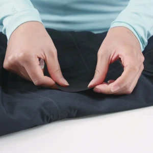 Заплатка для ремонта мембранных тканей Gear Aid Tenacious Tape®GORE-TEX® Fabric Patches