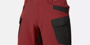 Crimson Sky / Black