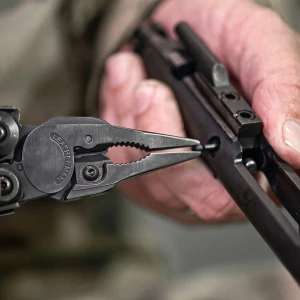Мультитул Leatherman MUT®