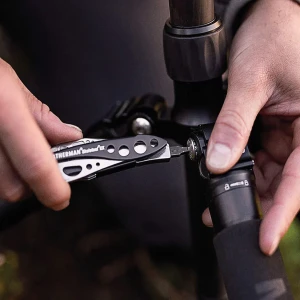 Мультитул Leatherman Skeletool CX