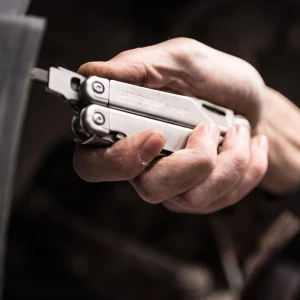 Мультитул Leatherman Surge®